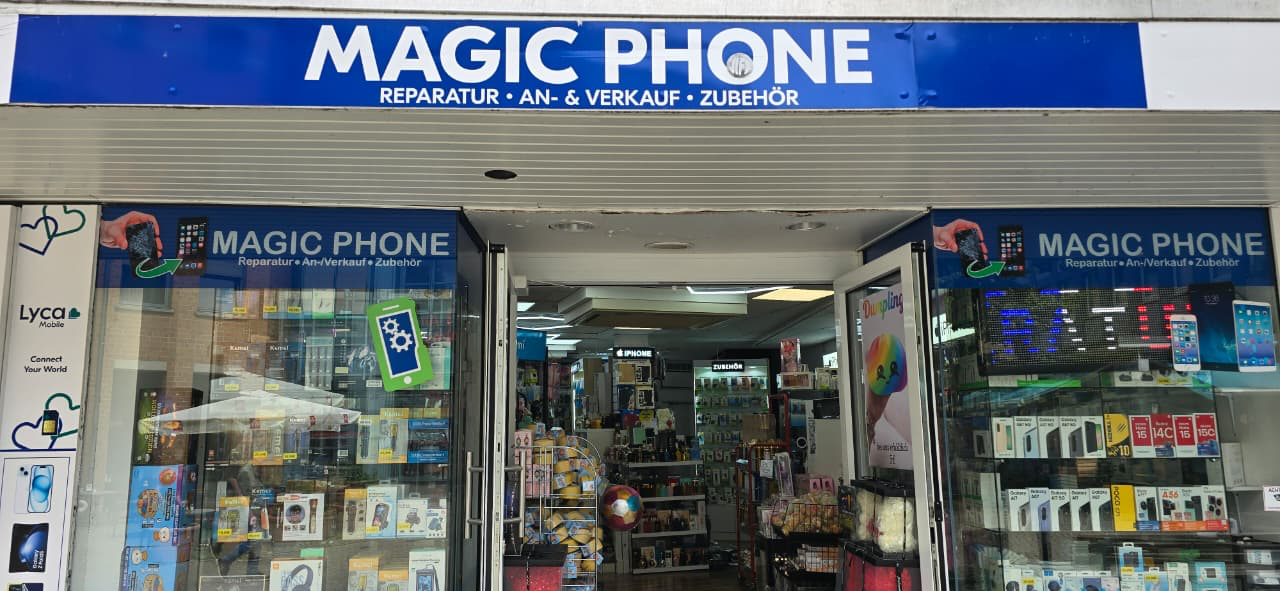 Magic Phone shop exterior in Almsstraße, Hildesheim